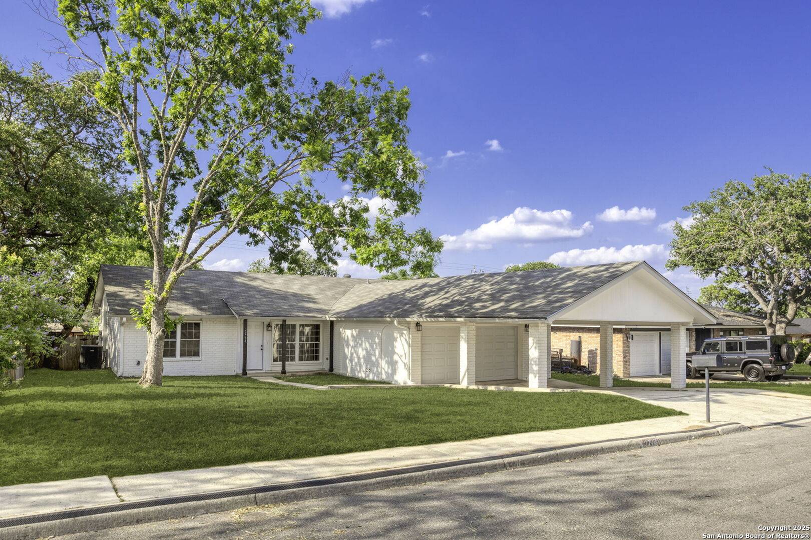 San Antonio, TX 78251,2723 Woodline