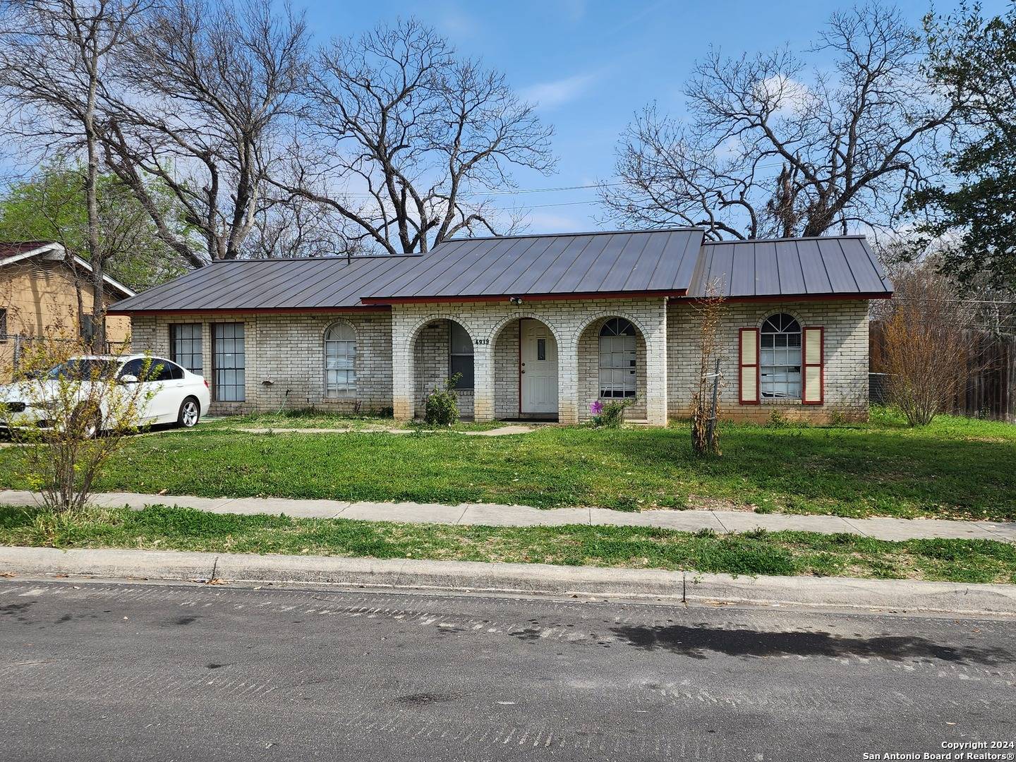 San Antonio, TX 78233,4939 casa grande
