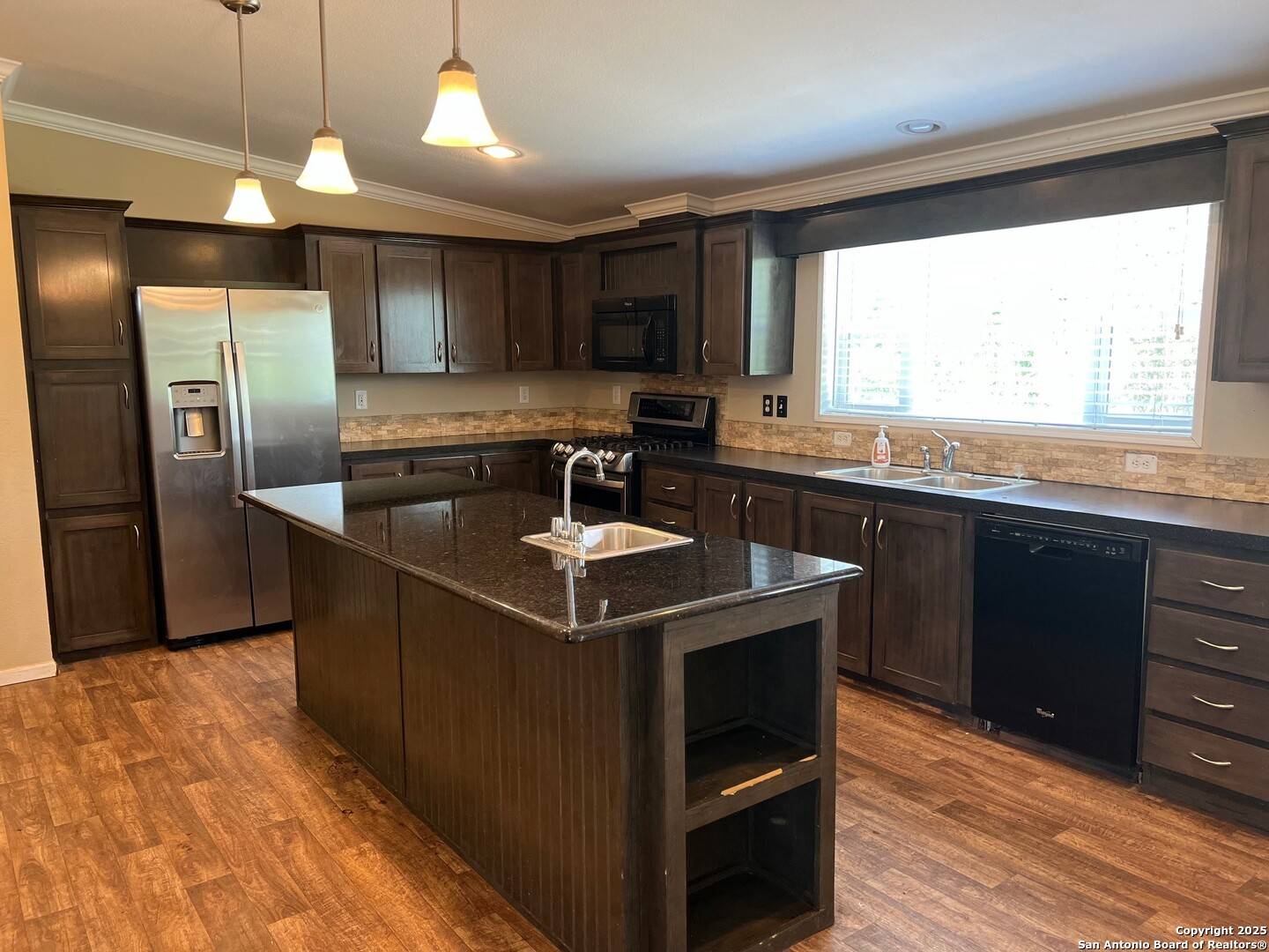 Natalia, TX 78059,149 CR 679