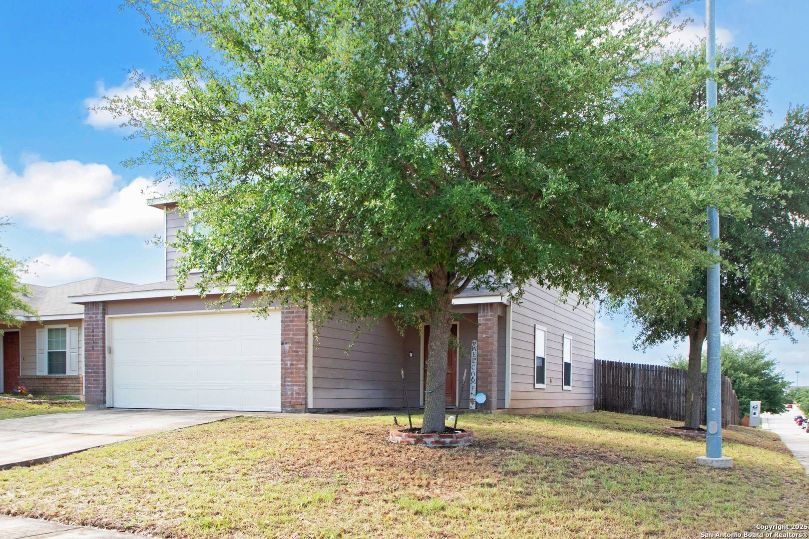 San Antonio, TX 78245,10938 Dewlap Trl