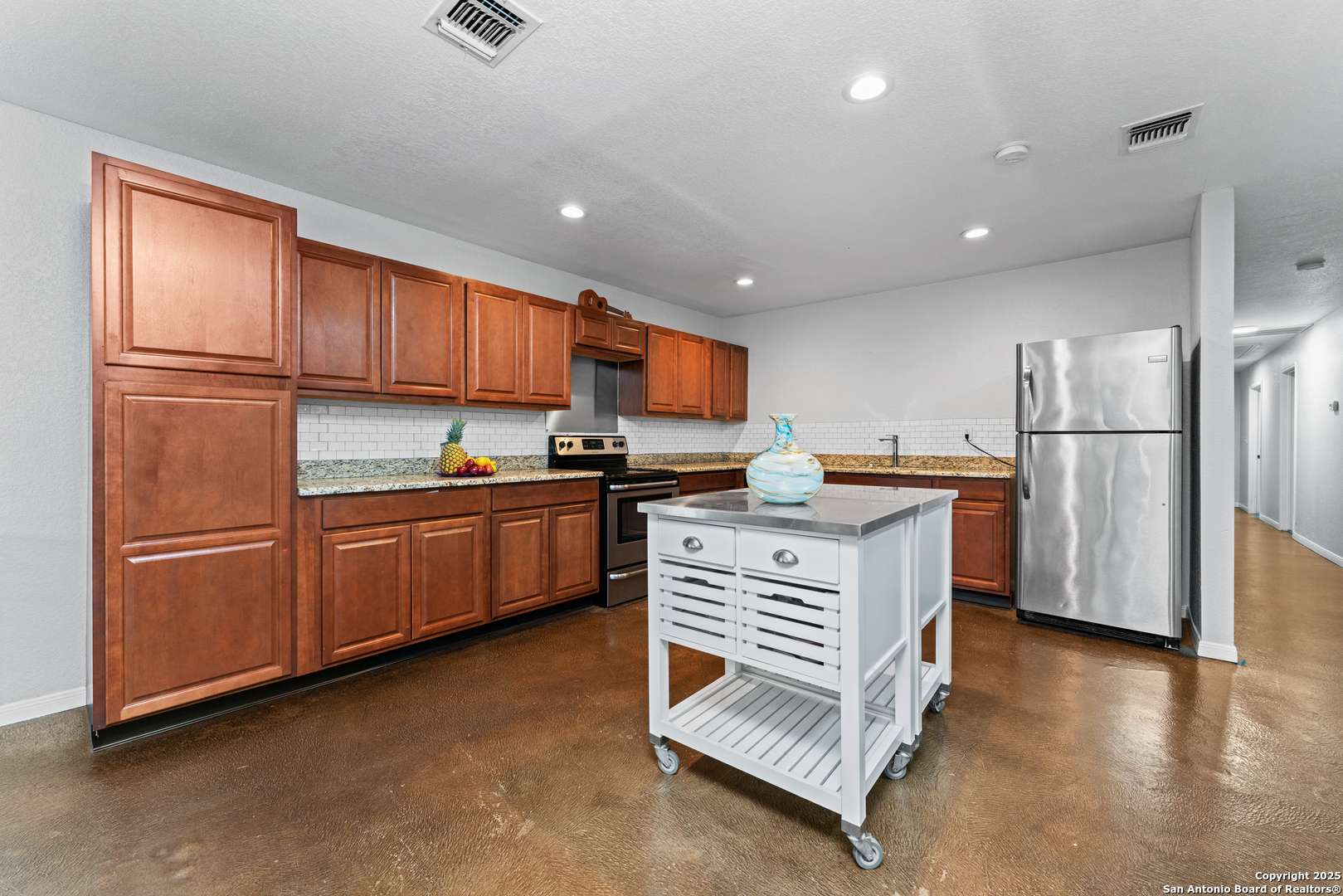 San Antonio, TX 78228,451 San Joaquin