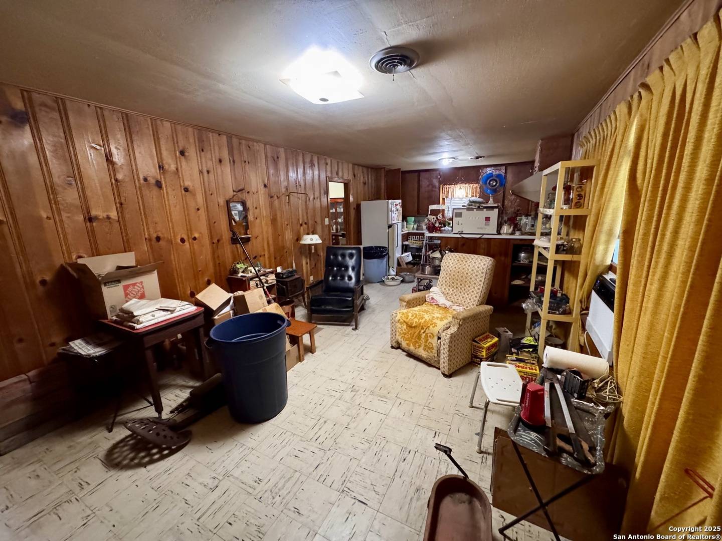Pleasanton, TX 78064,212 Patrick