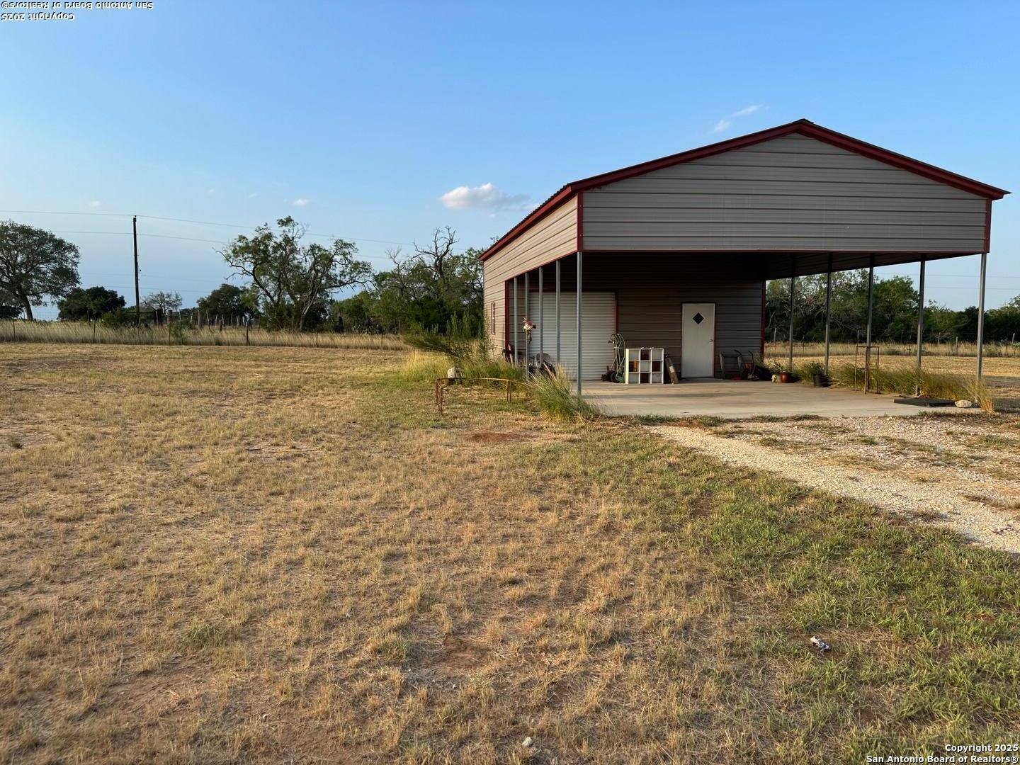 Pleasanton, TX 78064,125 Maravillas Dr