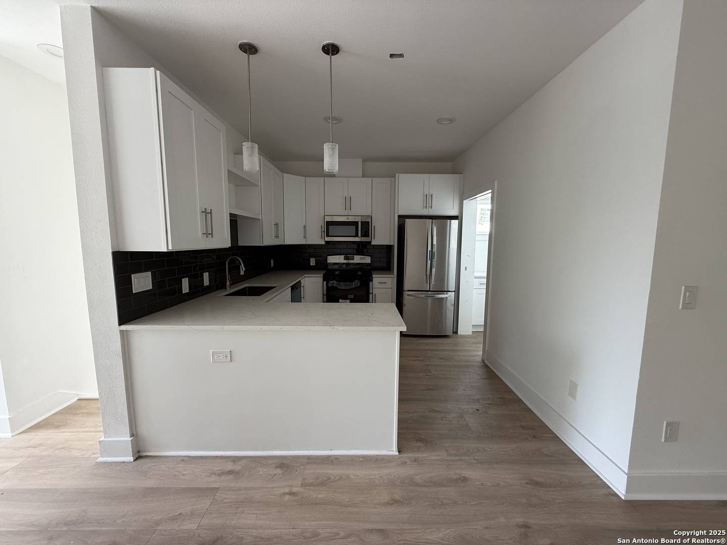 San Antonio, TX 78212,715 Ogden UNIT 104