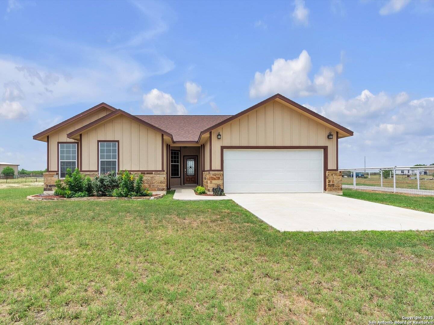 Atascosa, TX 78002,14329 wisdom