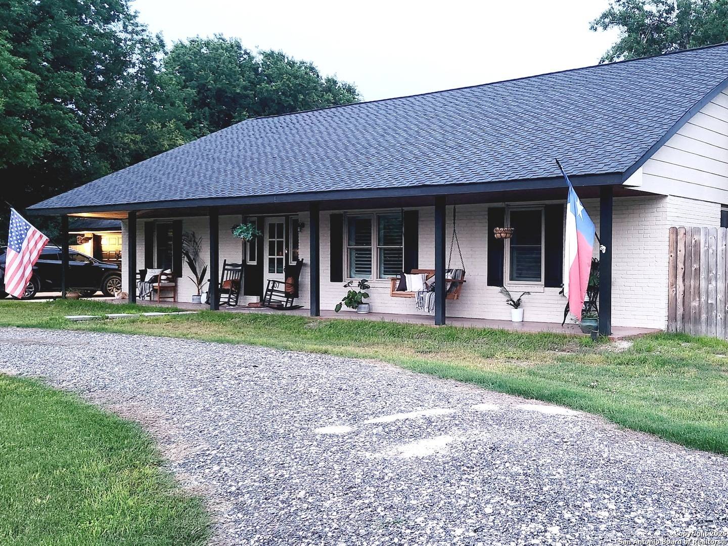 Mcqueeney, TX 78123,207 woodlake