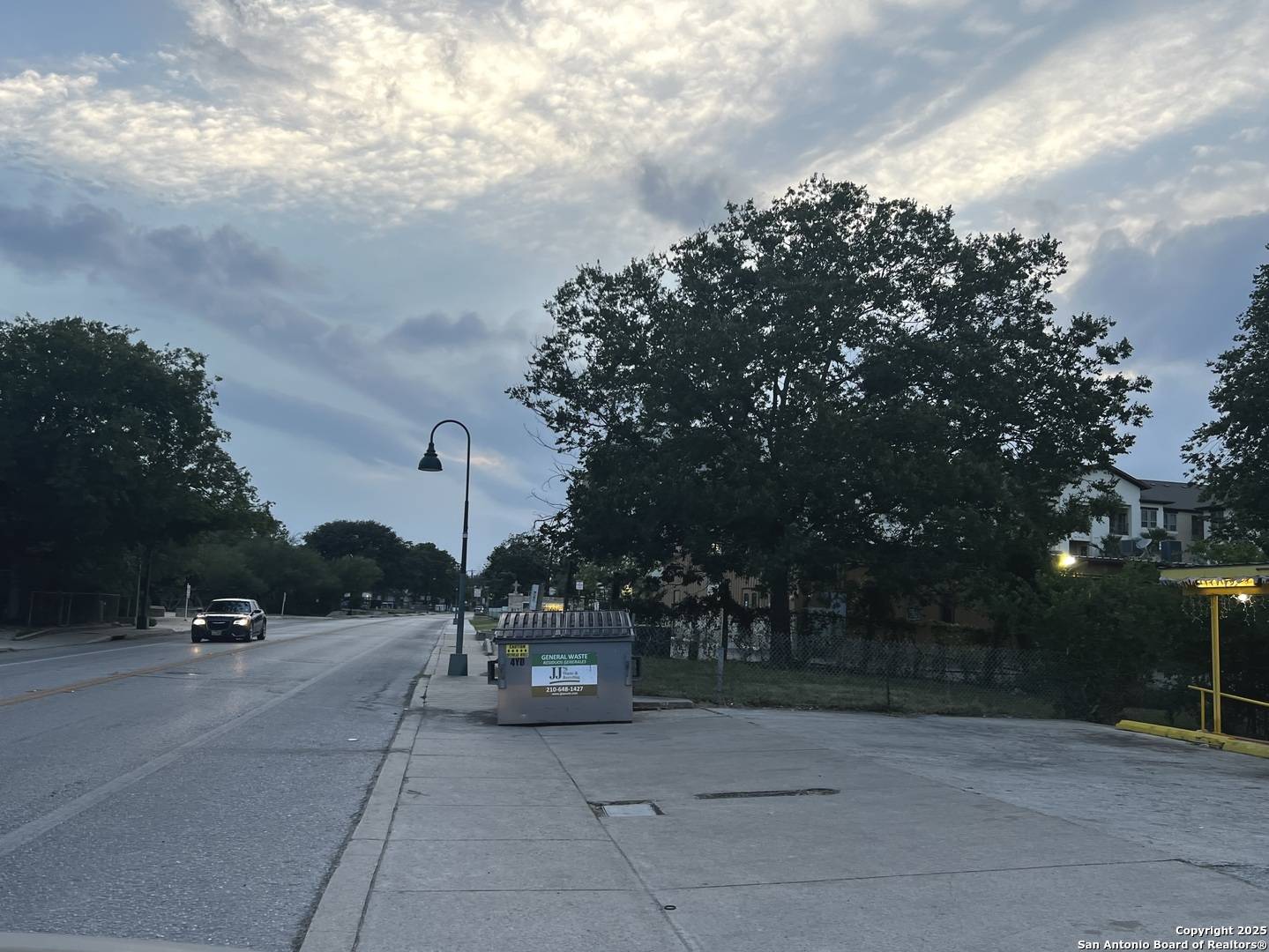 San Antonio, TX 78204,211 Mitchell #1