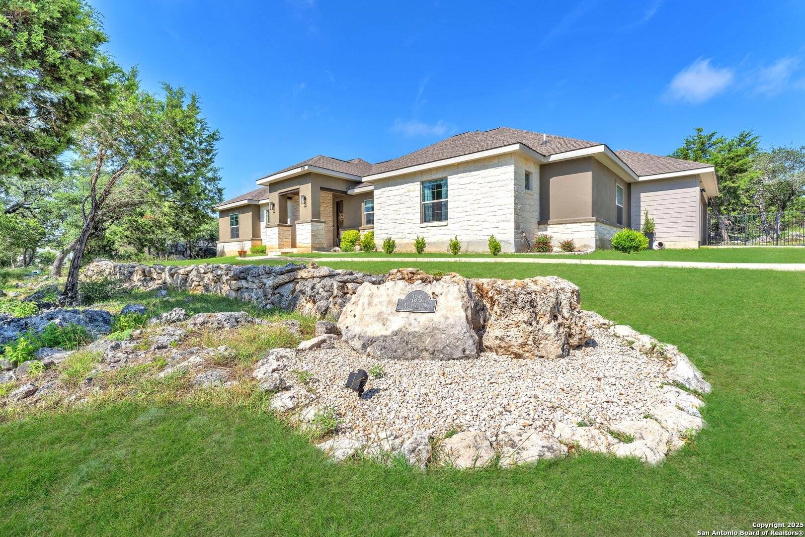 Spring Branch, TX 78070,130 Alondra
