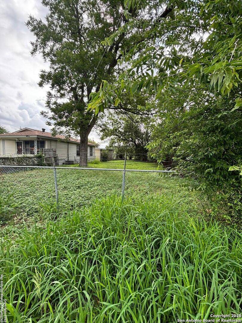 San Antonio, TX 78207,1610 19th