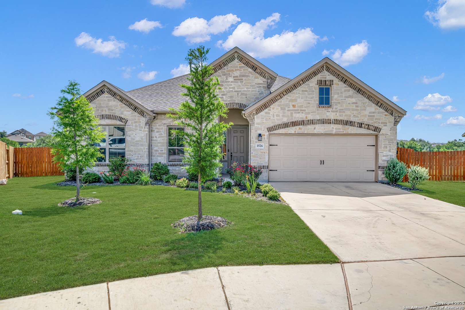 New Braunfels, TX 78132,1526 Honey Brown