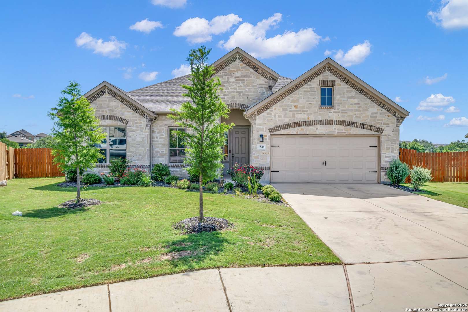 New Braunfels, TX 78132,1526 Honey Brown