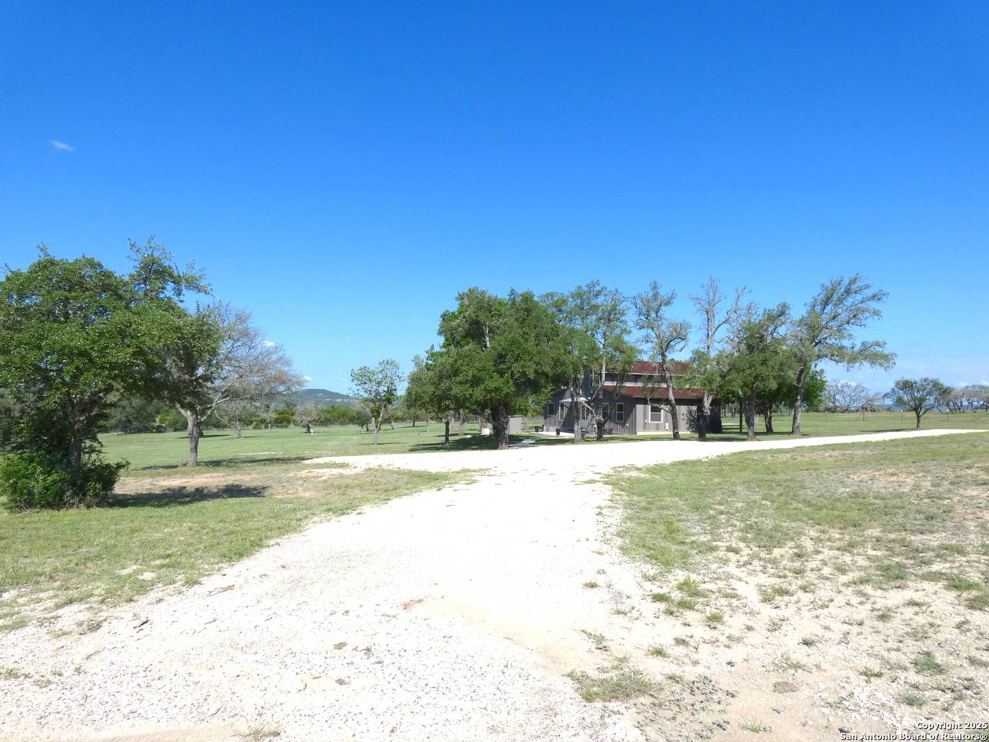 Comfort, TX 78013,234 Mill Dam