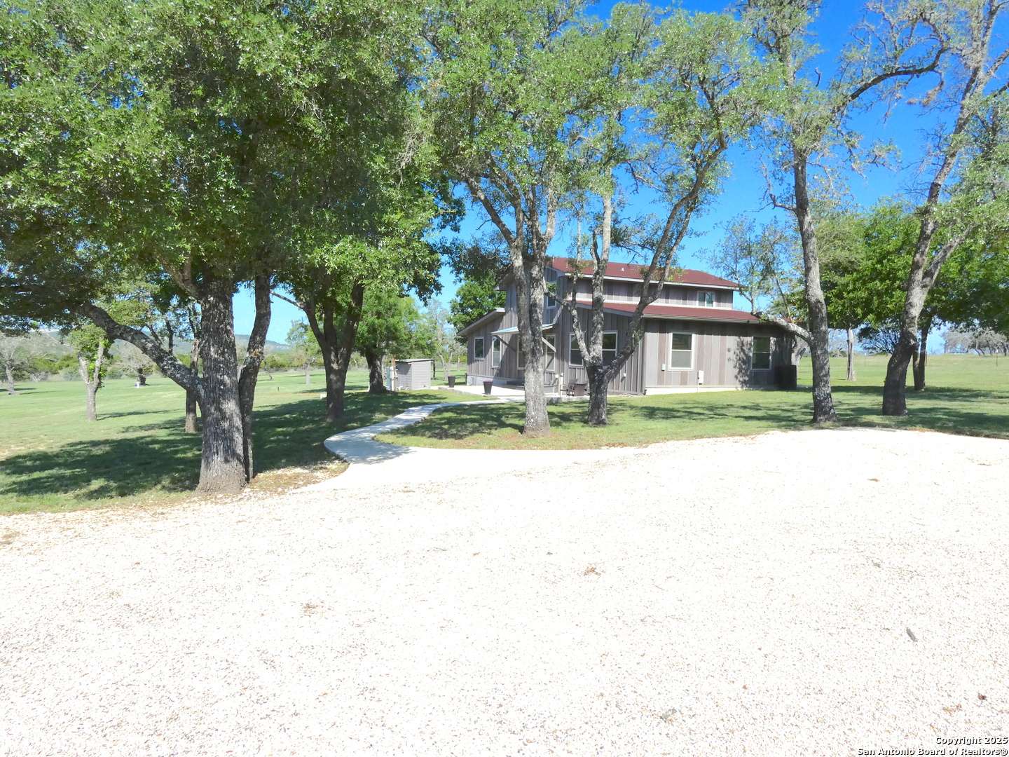 Comfort, TX 78013,234 Mill Dam
