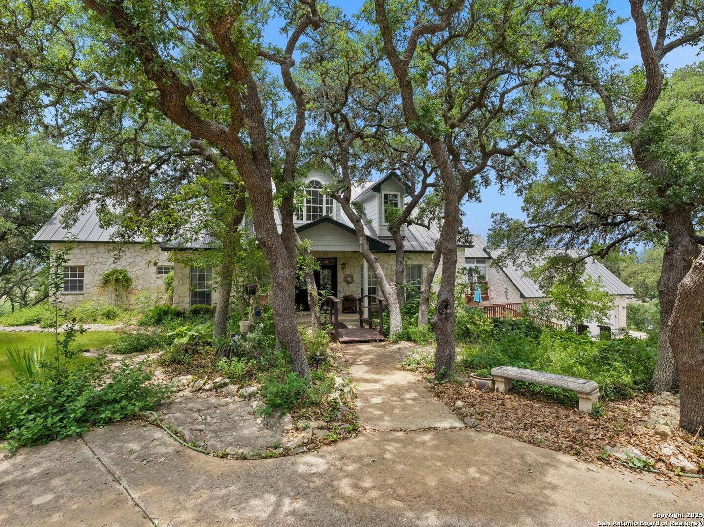 Lakehills, TX 78063,125 Northlake Cove