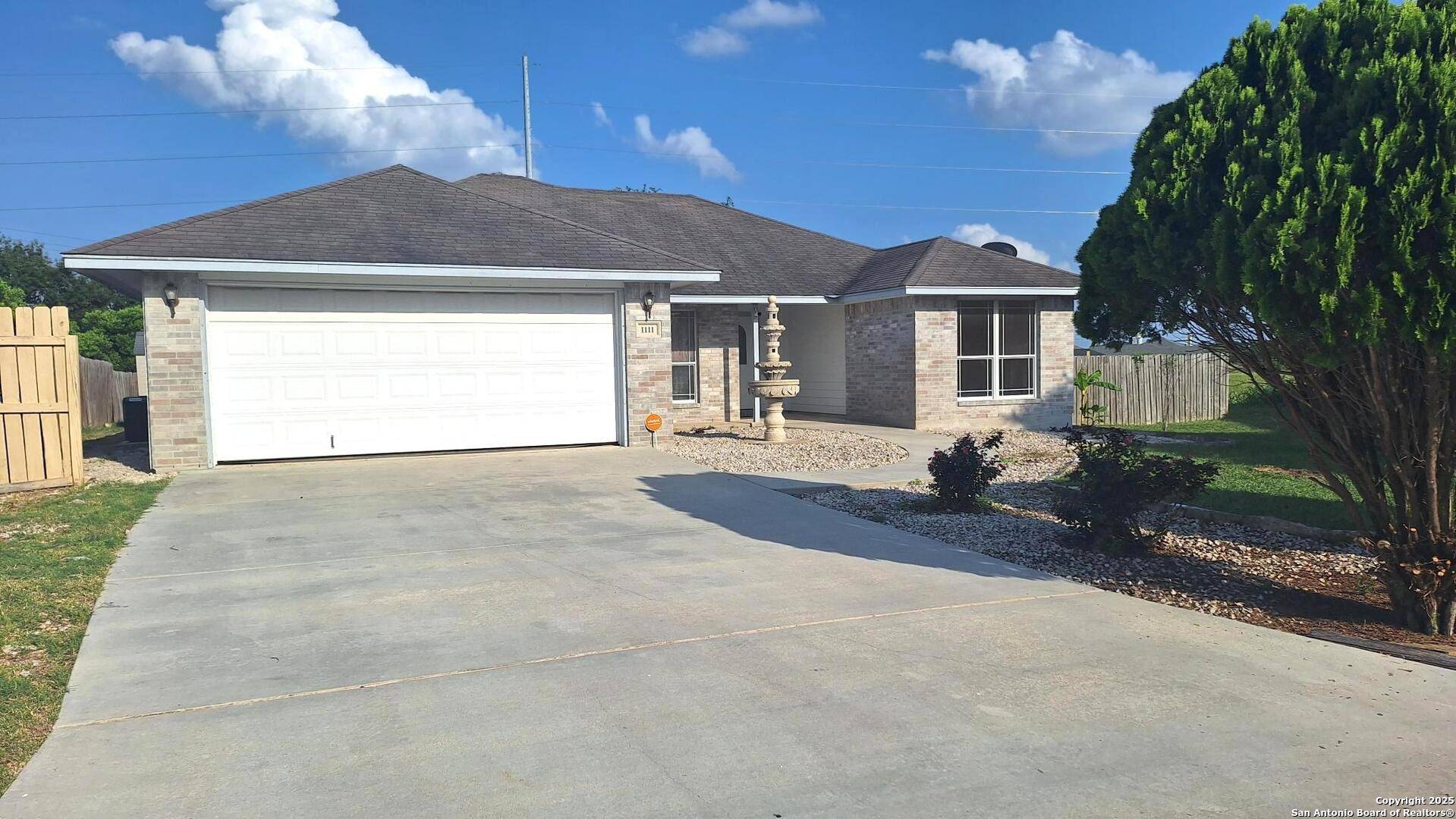 New Braunfels, TX 78130,1111 Blazewood