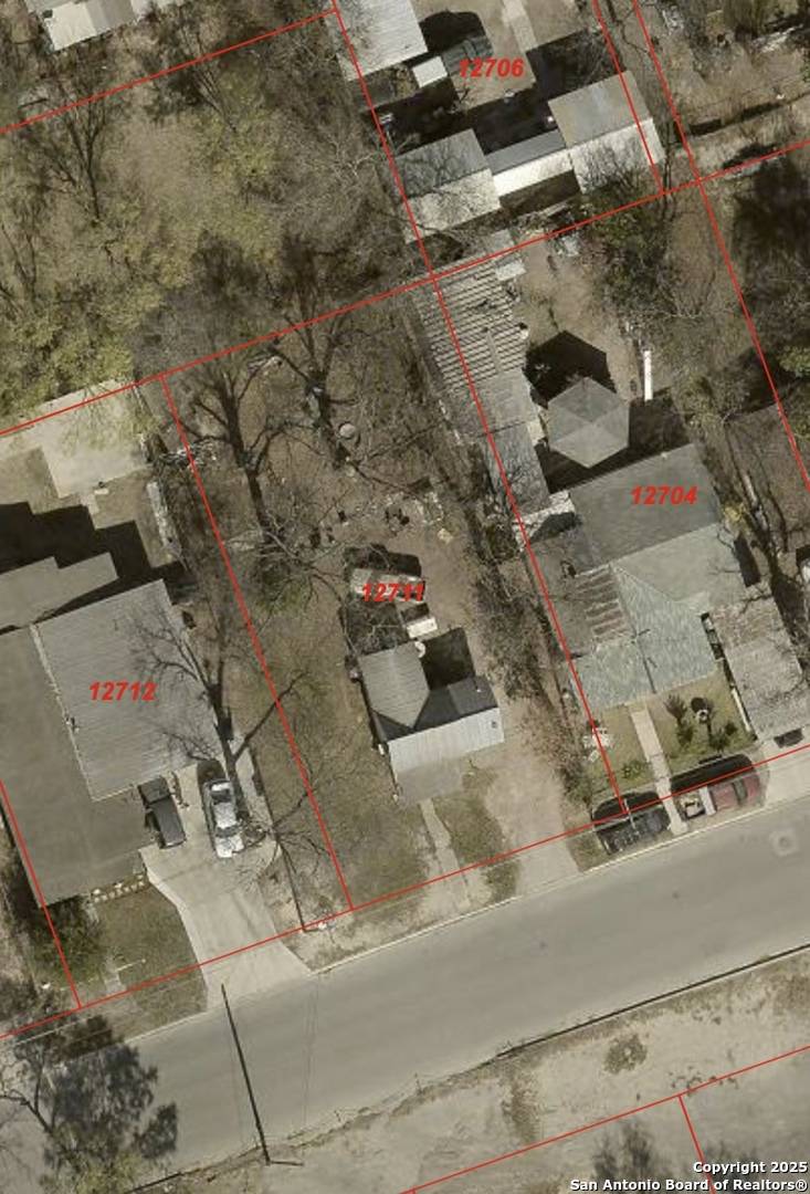 Uvalde, TX 78801,212 Doughty