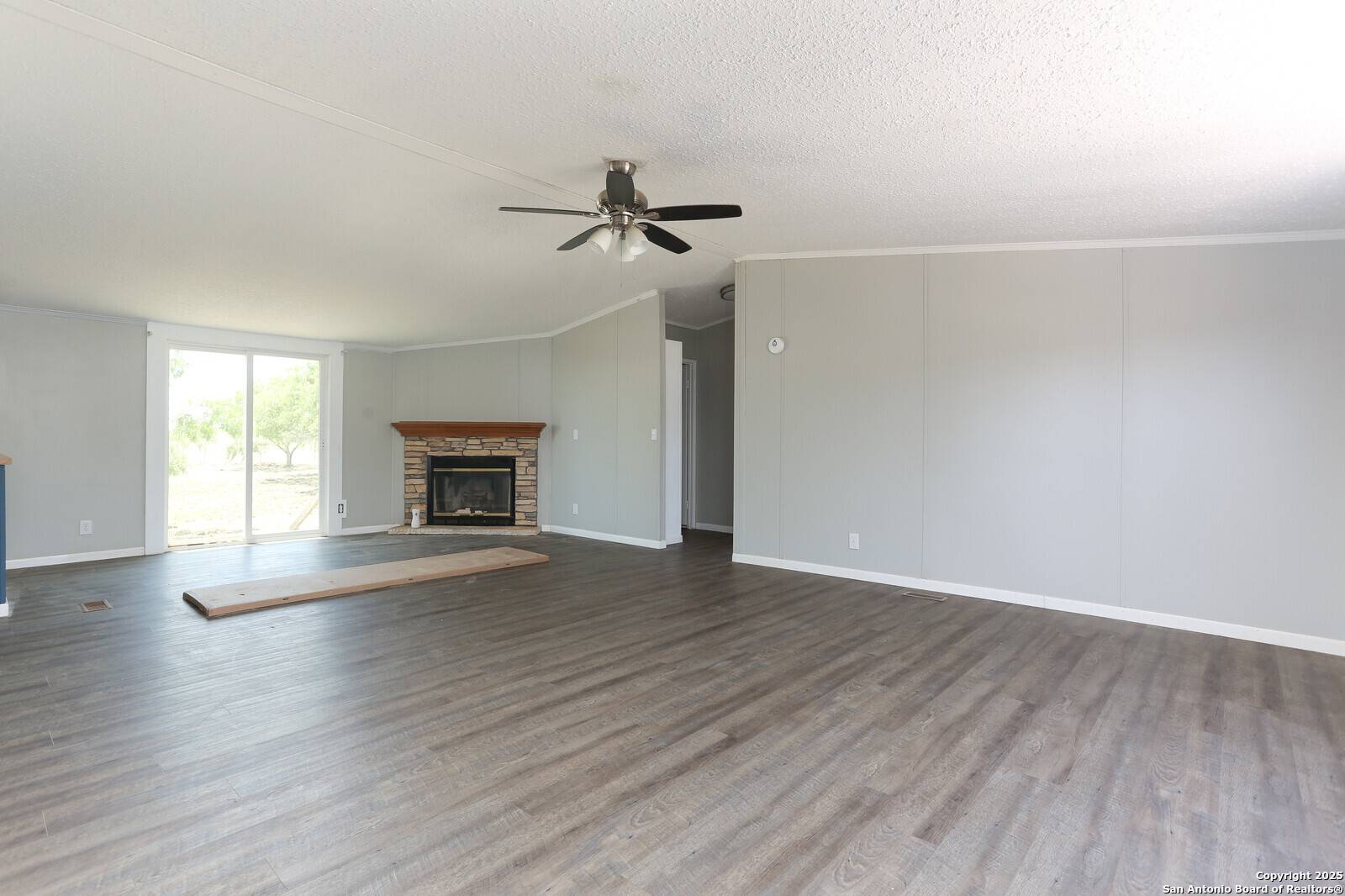 Poth, TX 78147,610 Moss Point