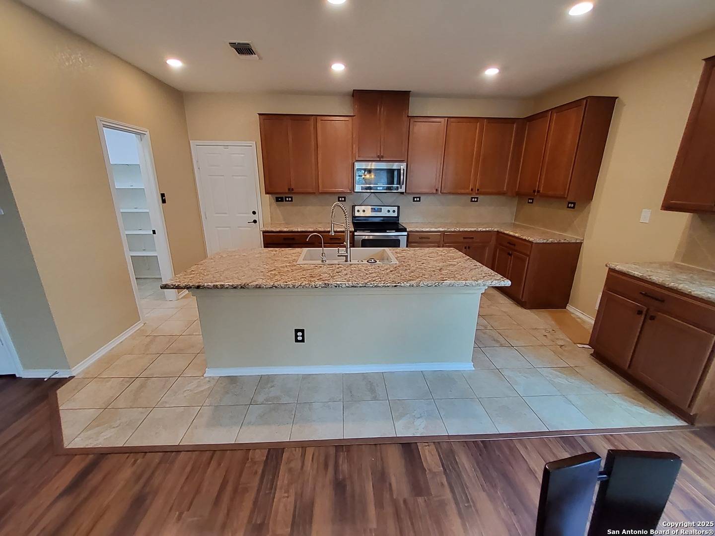 San Antonio, TX 78252,7150 Palomino Bay