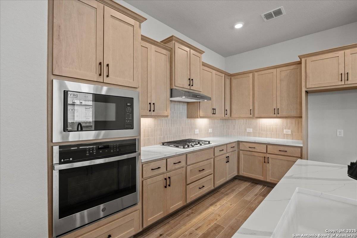 New Braunfels, TX 78132,1670 Couser Avenue