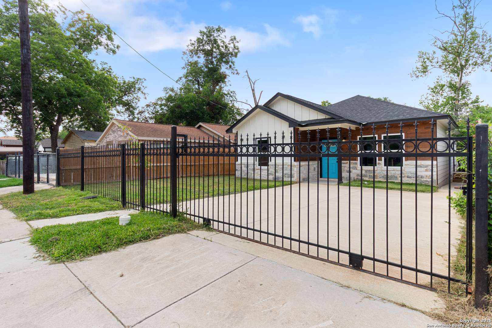 San Antonio, TX 78214,241 Hawthorne