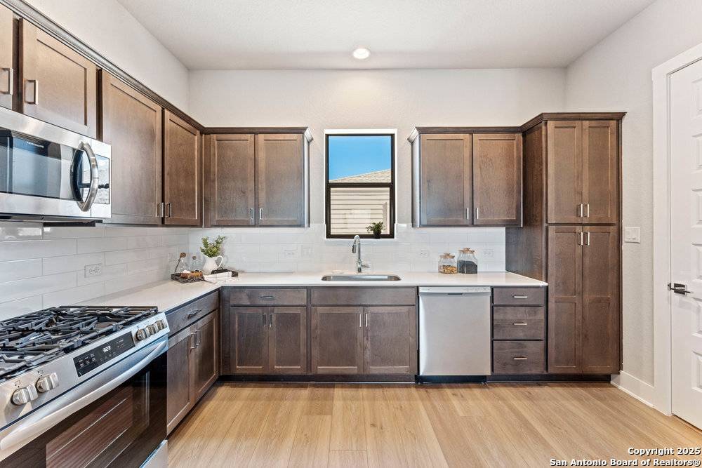 San Antonio, TX 78235,7924 Kennedy Hill