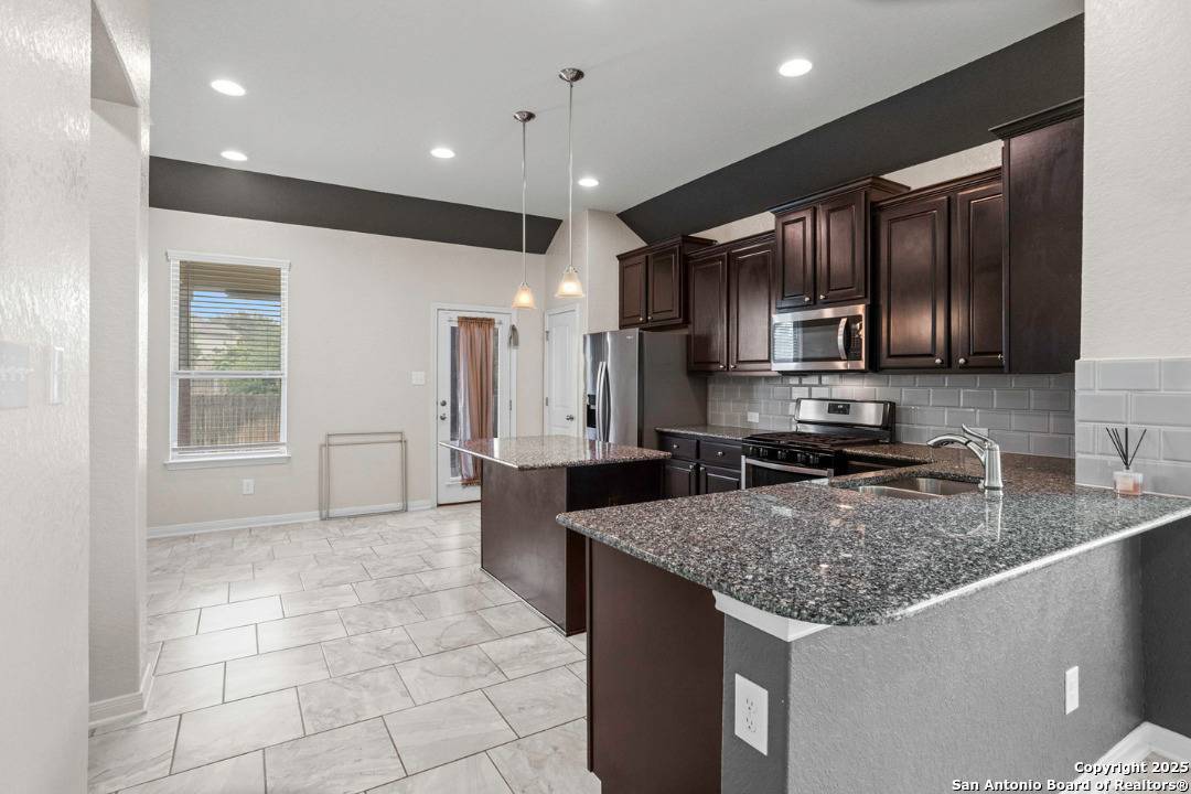 San Antonio, TX 78254,8339 Percheron Pass