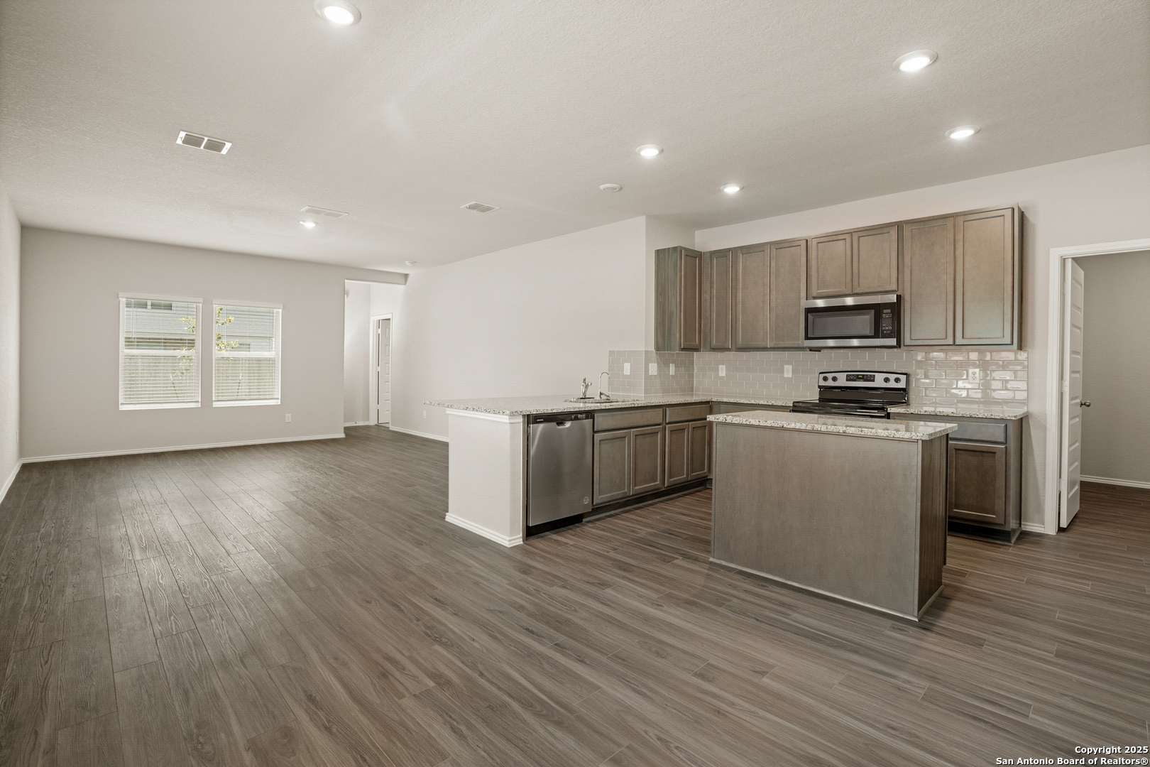 San Antonio, TX 78211,9302 Graze Land Drive