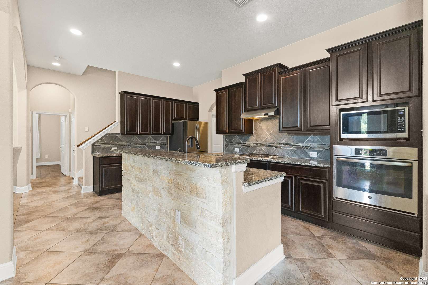 San Antonio, TX 78260,26114 Shady Acres