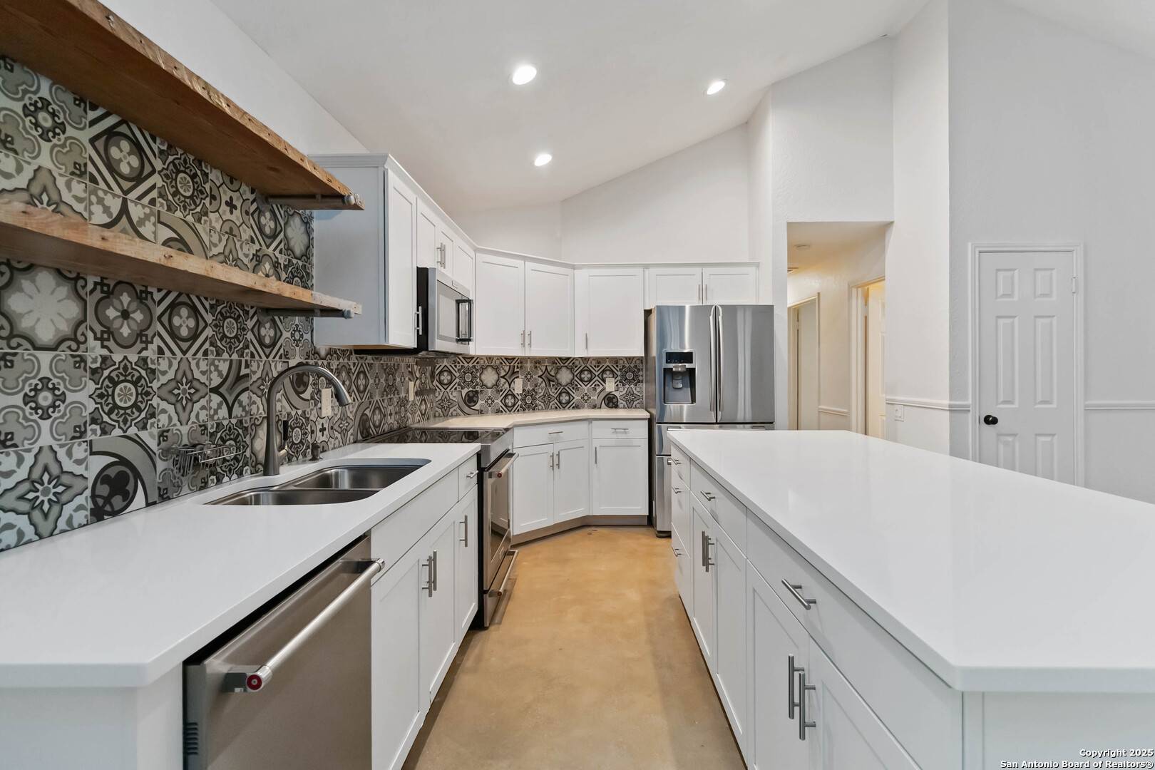 San Antonio, TX 78258,942 Lightstone