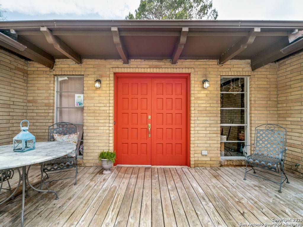 San Antonio, TX 78240,6802 Forest Haven