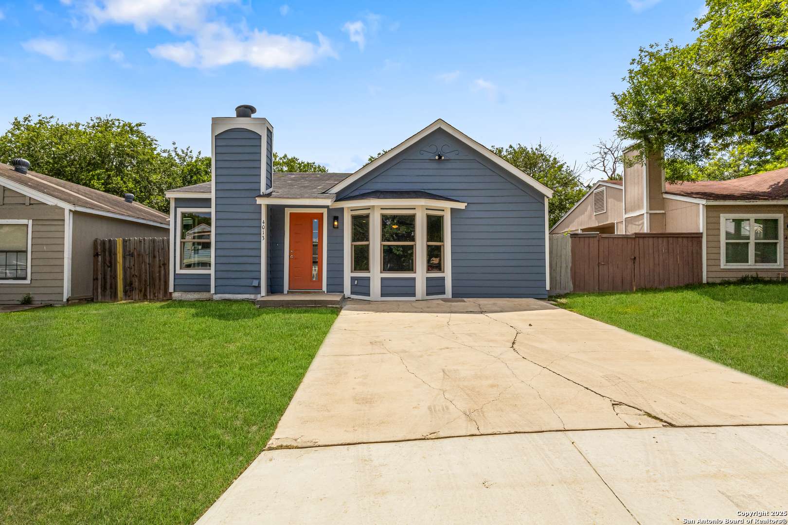 San Antonio, TX 78244,4013 Colonial Sun