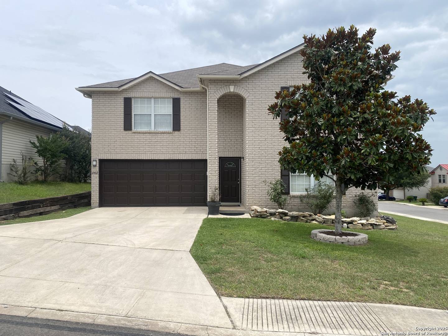 Live Oak, TX 78233,6802 Knights