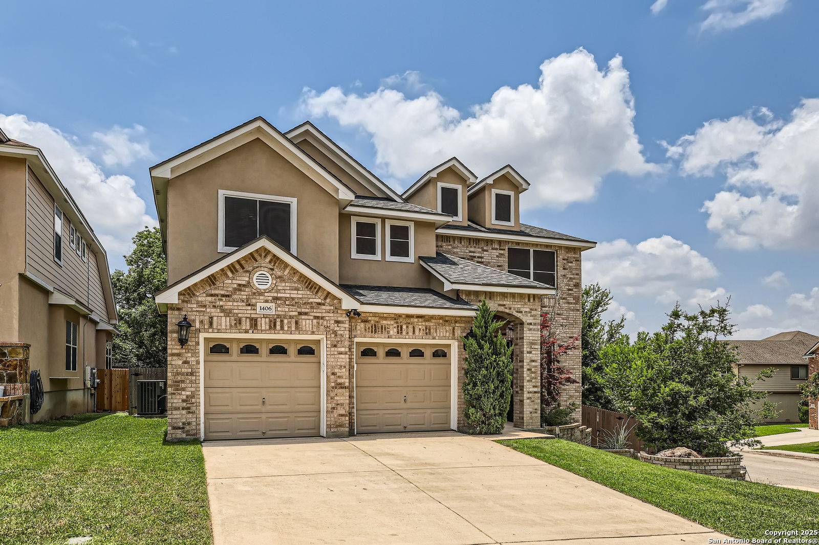 San Antonio, TX 78260,1406 Osprey Heights
