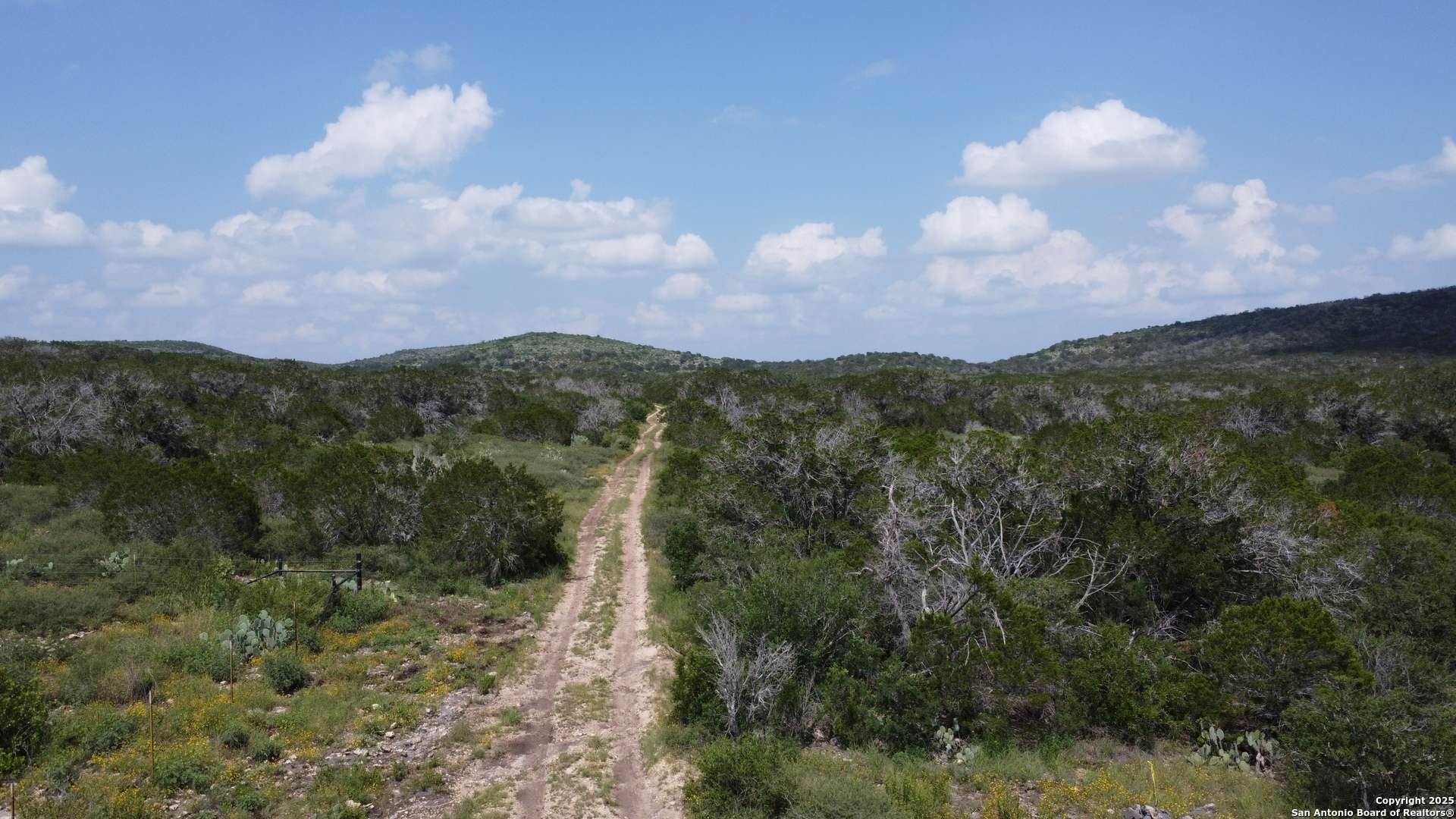 Sabinal, TX 78881,000 Private Road 3341