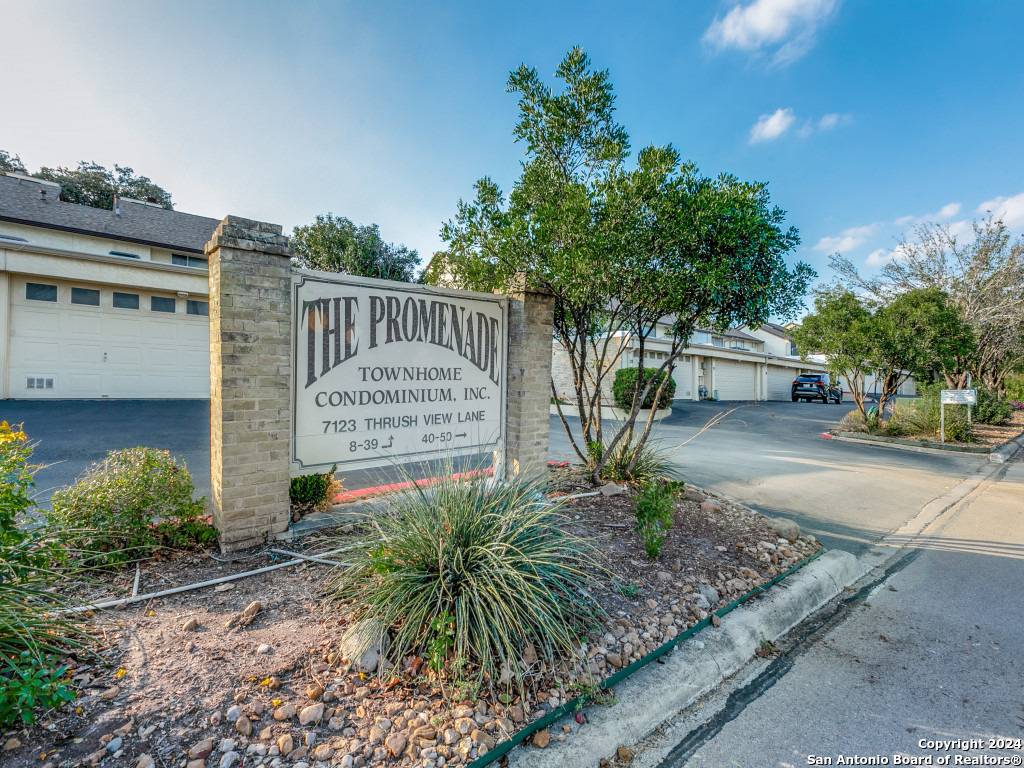 San Antonio, TX 78209-3563,7123 THRUSH VIEW LN UNIT 7