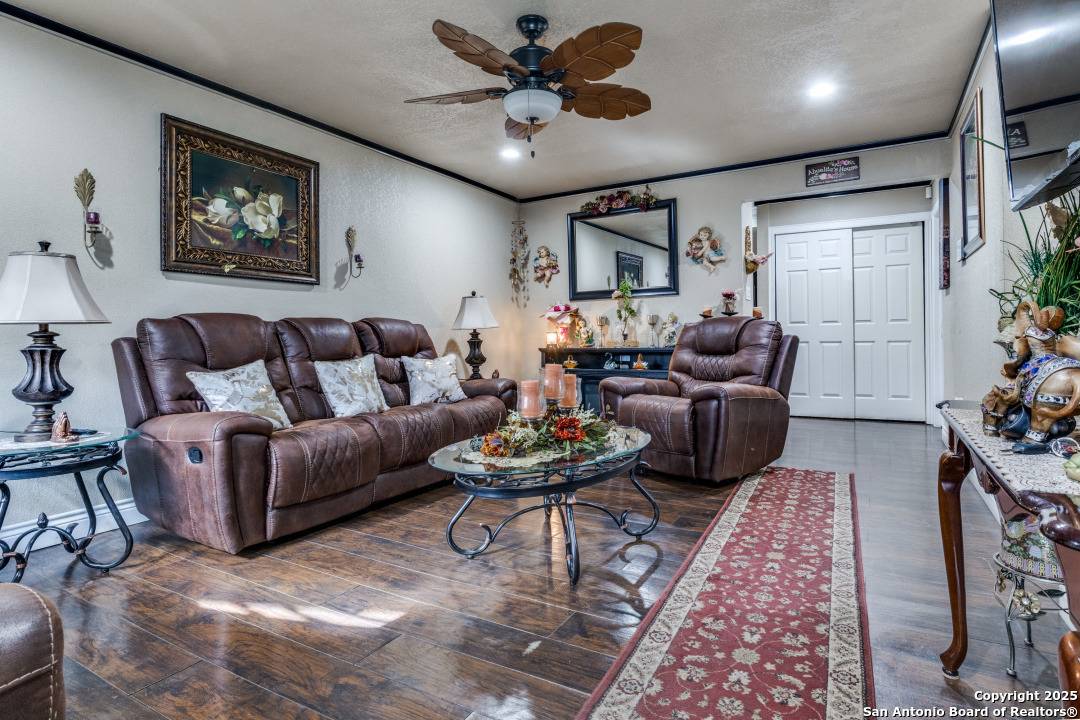 San Antonio, TX 78222,2926 lakeland