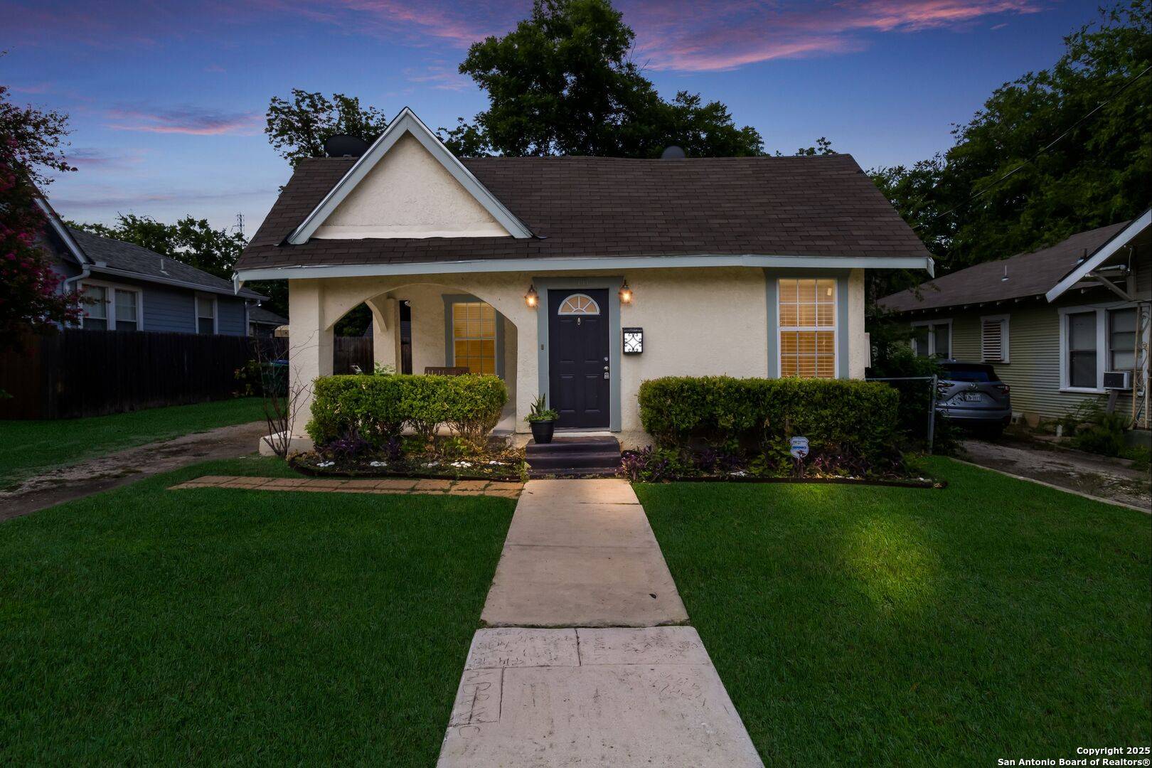 San Antonio, TX 78212,710 Hollywood