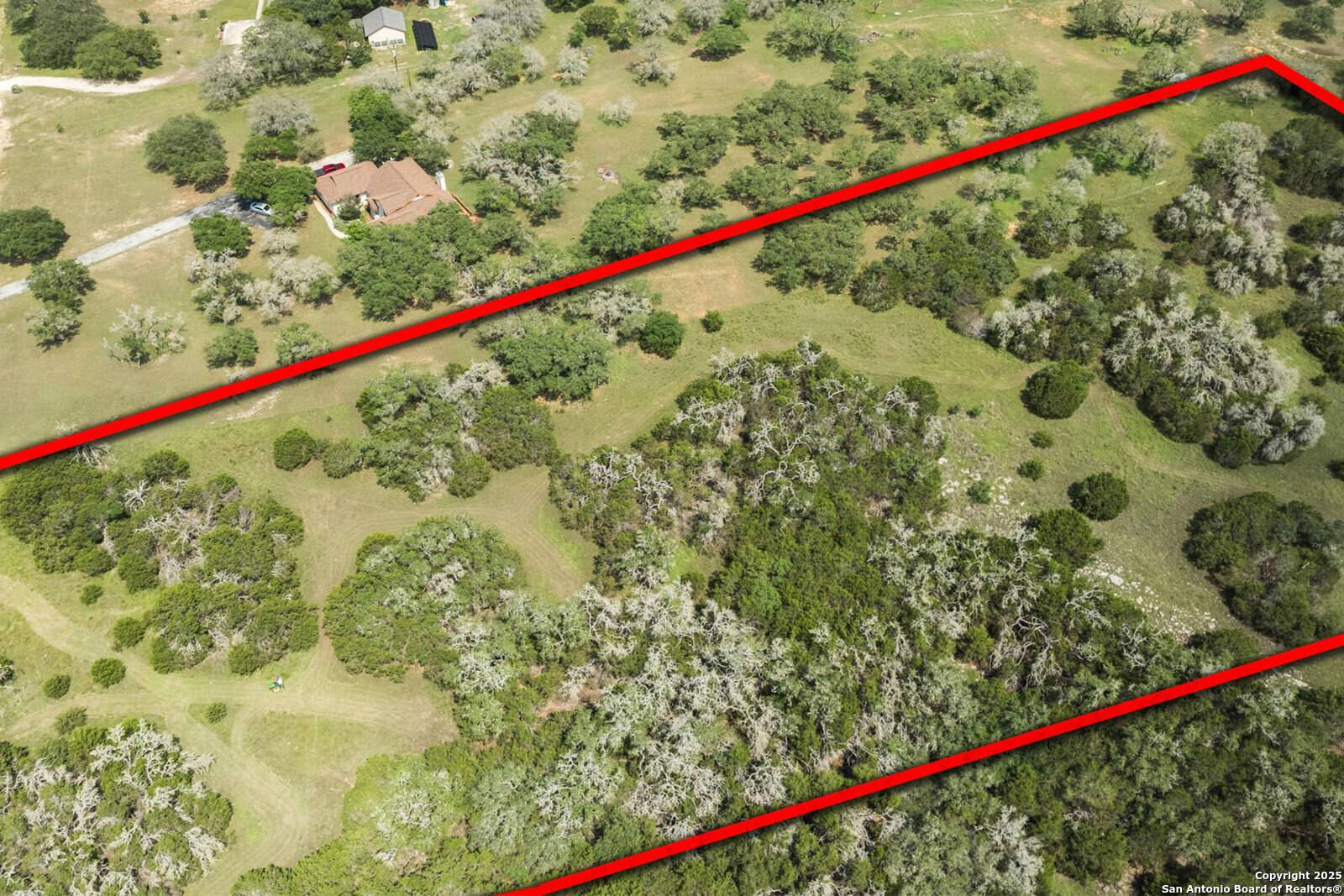 Boerne, TX 78006,208 Mesquite Trail