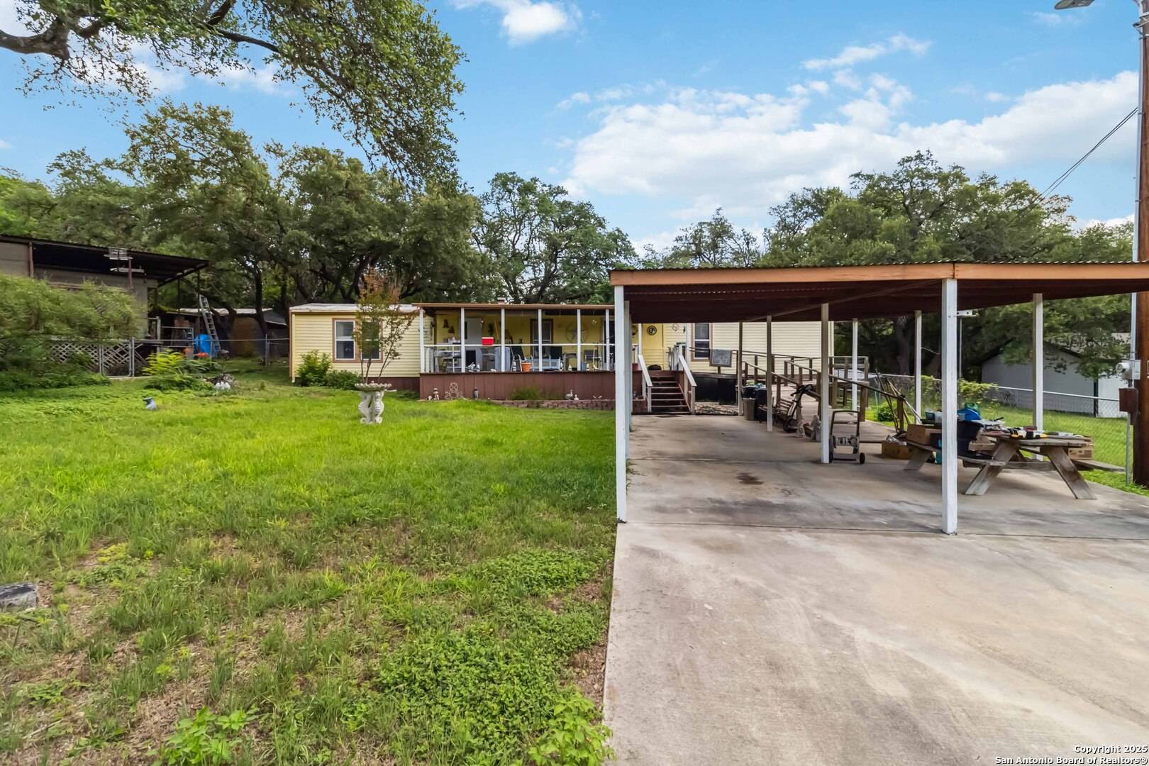 Canyon Lake, TX 78133,303 Oaklane