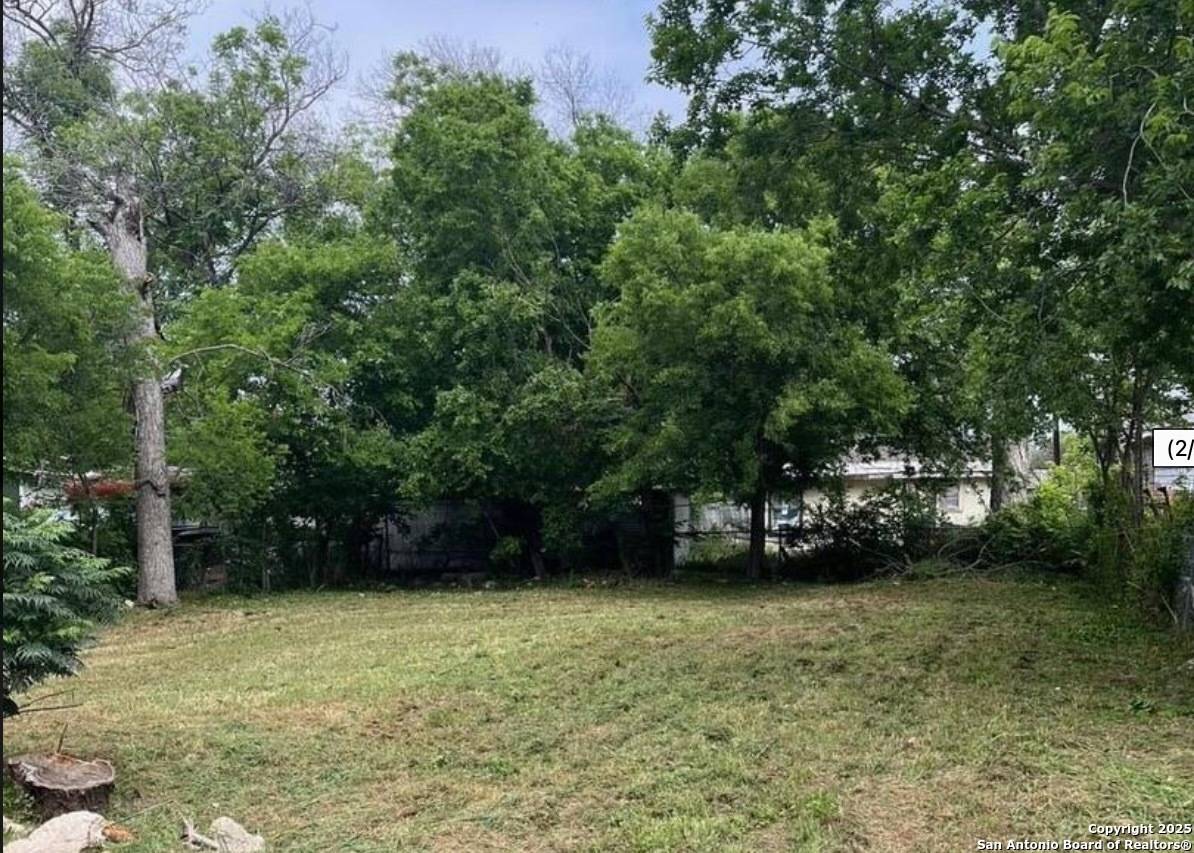 San Antonio, TX 78237,810 San Eduardo