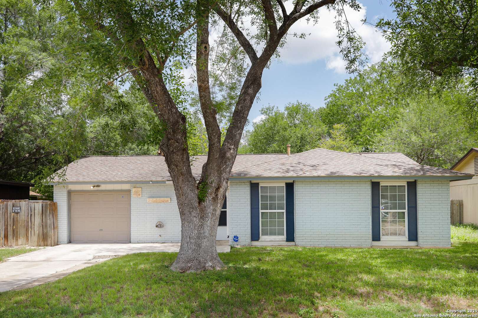 San Antonio, TX 78250,5962 Cliff Valley Dr