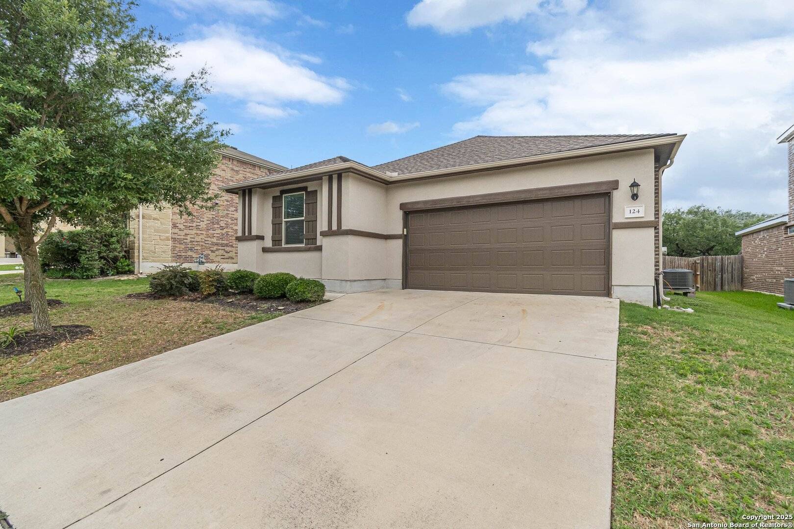San Marcos, TX 78666,124 Mary Max Circle