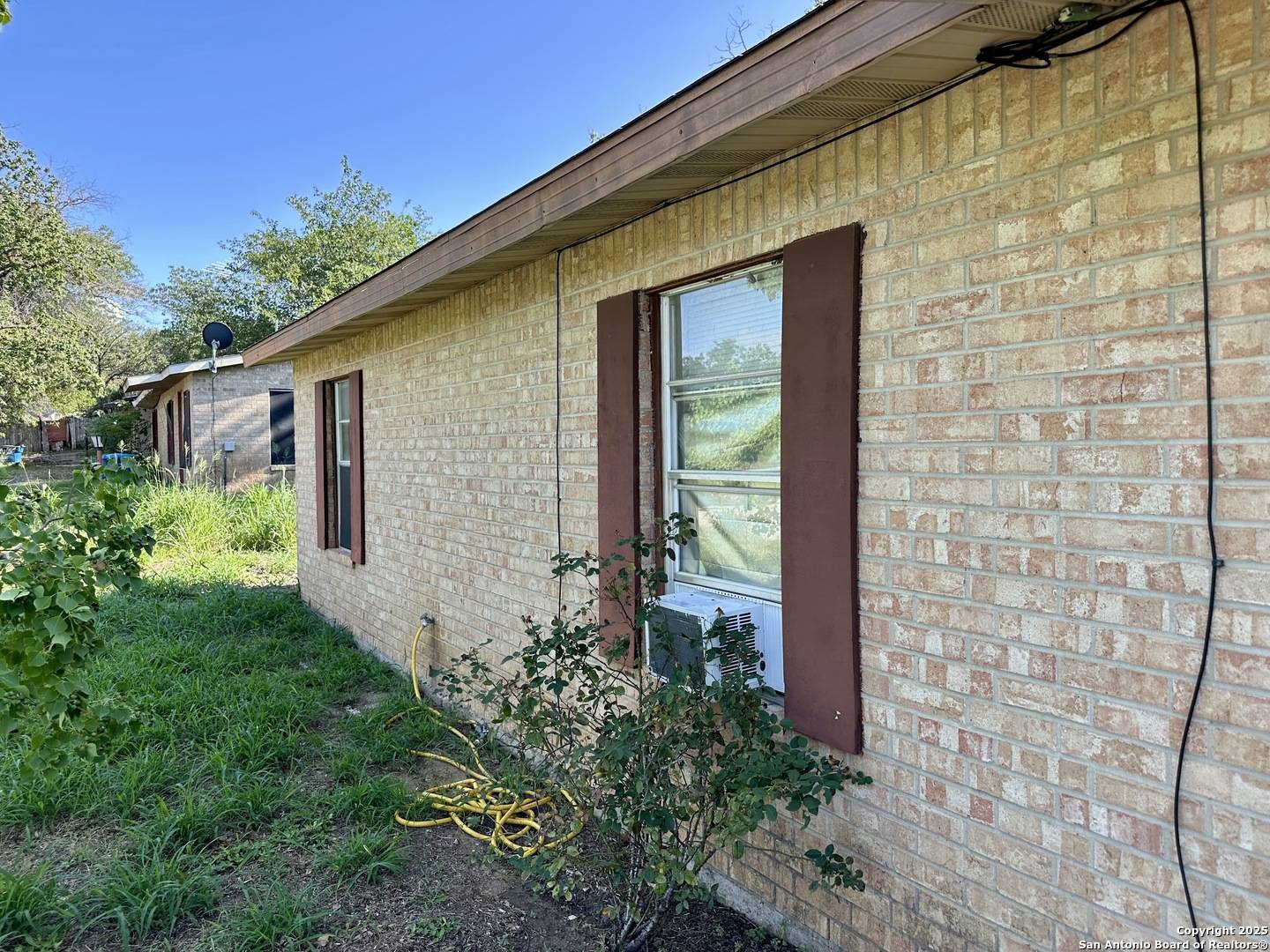 Pleasanton, TX 78064,413 Water