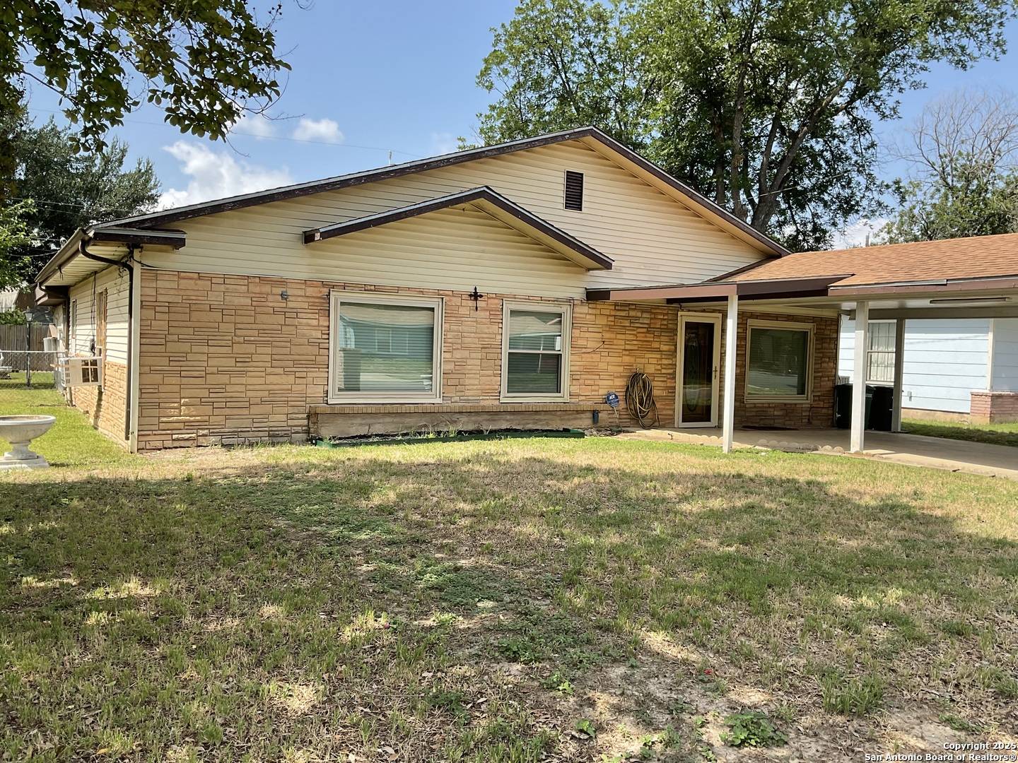 San Antonio, TX 78237,2918 Hatton