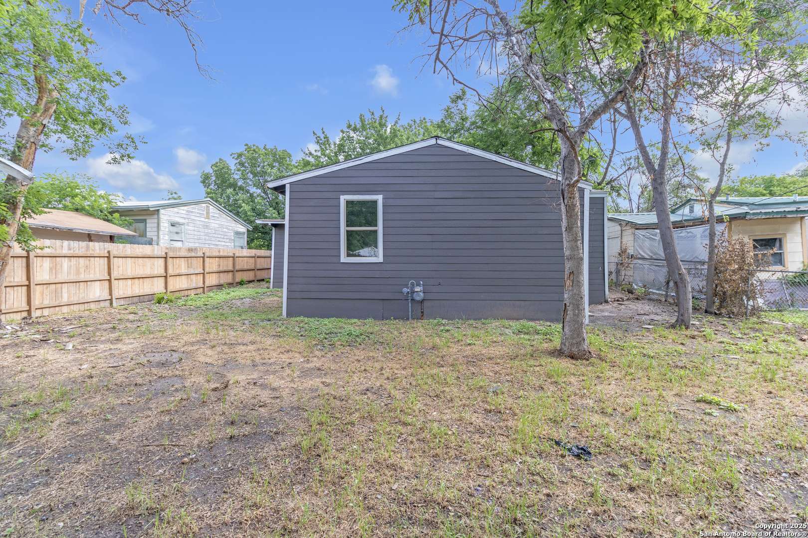 San Antonio, TX 78202,2338 Burnet