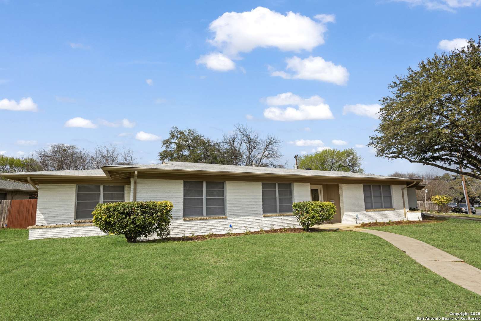 San Antonio, TX 78209,351 Northridge