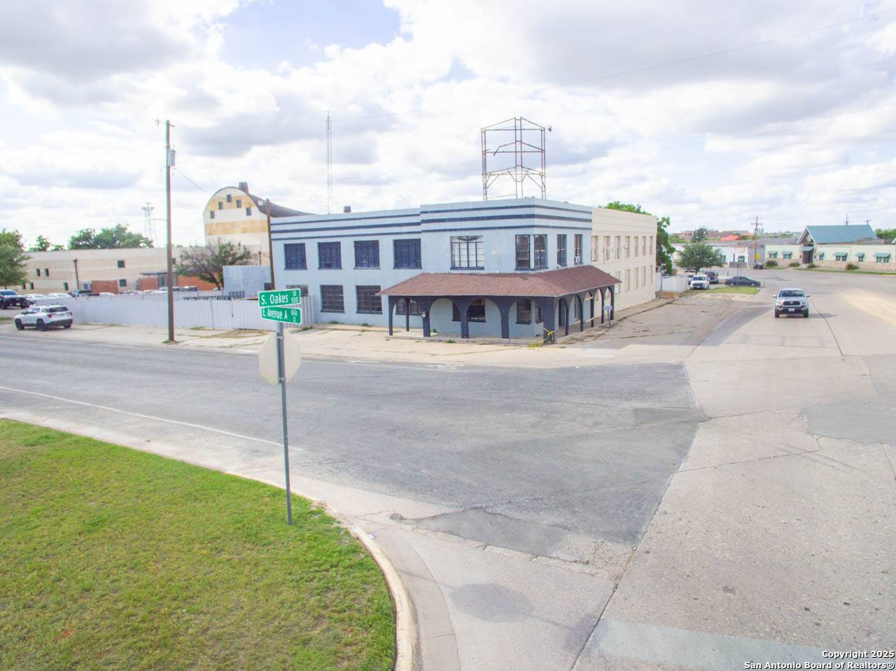 San Angelo, TX 76903,455 Oaks