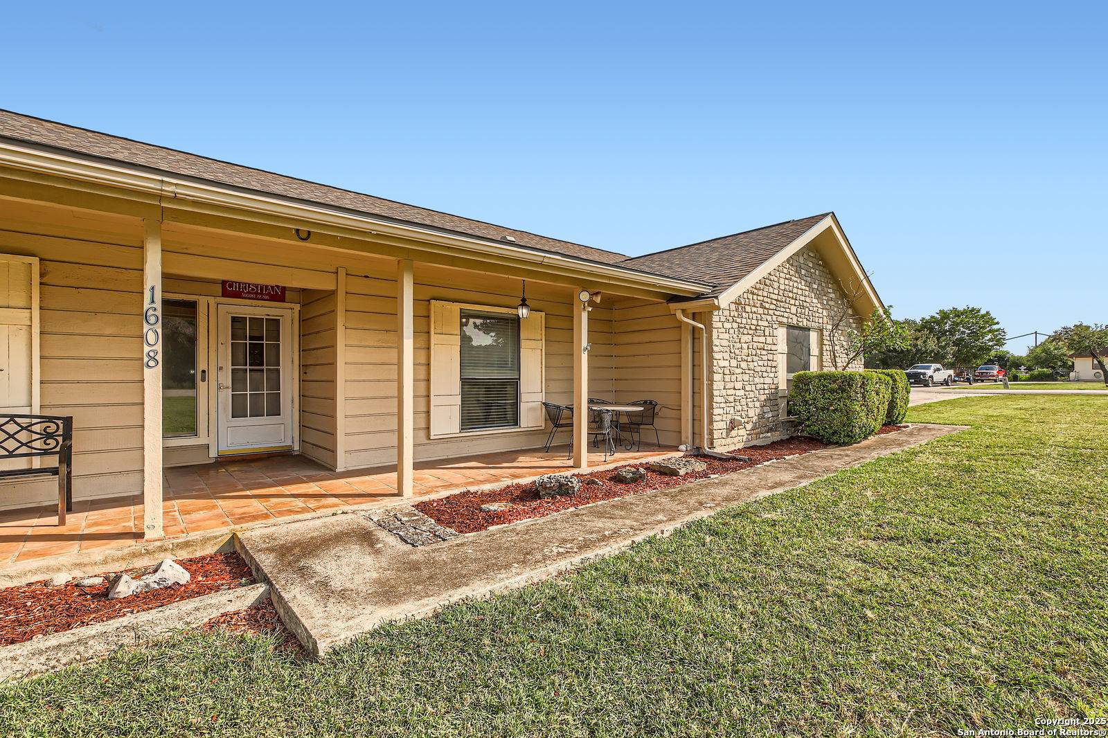 Bandera, TX 78003,1608 Kings Ranch Rd