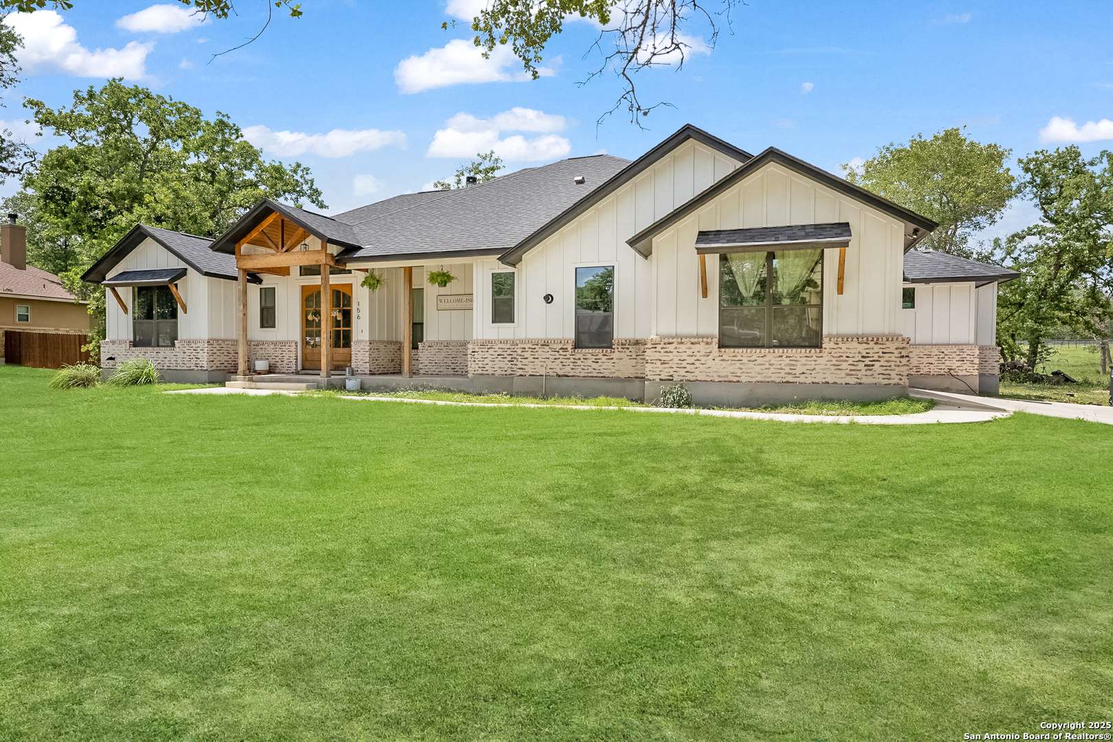 La Vernia, TX 78121,156 Cibolo Ridge