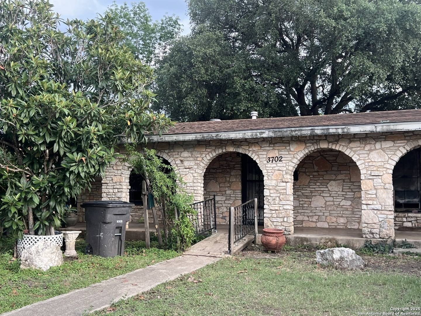 San Antonio, TX 78223,3702 Southport